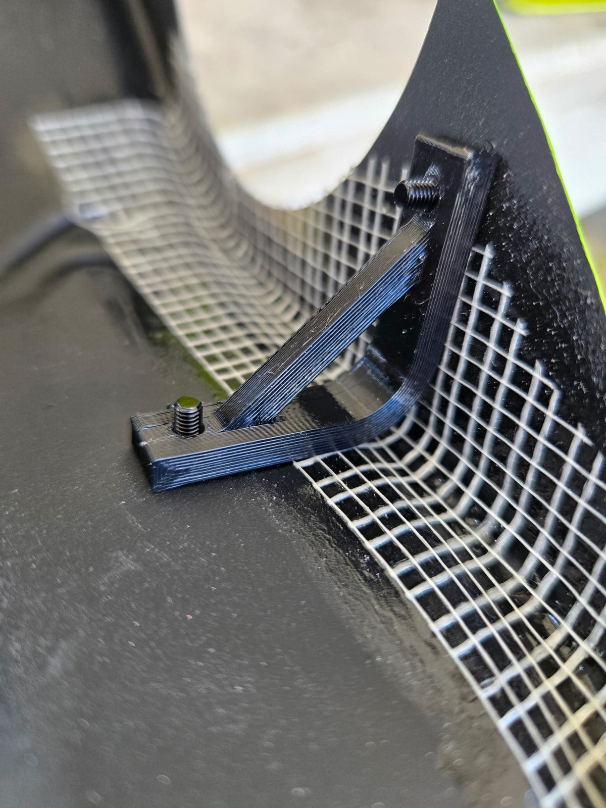 1/8th Scale On-Road Front Body Braces